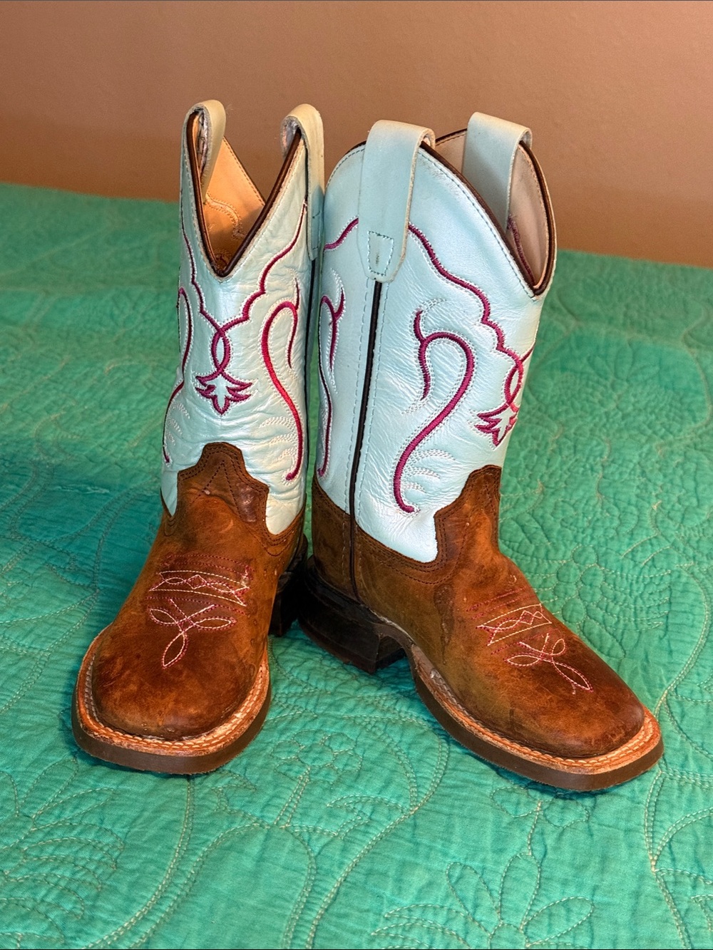Old West Brown & Light Blue Cowboy Boots with Pink Accents